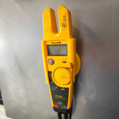 Magnetic Multimeter Holder – Suits Fluke T5