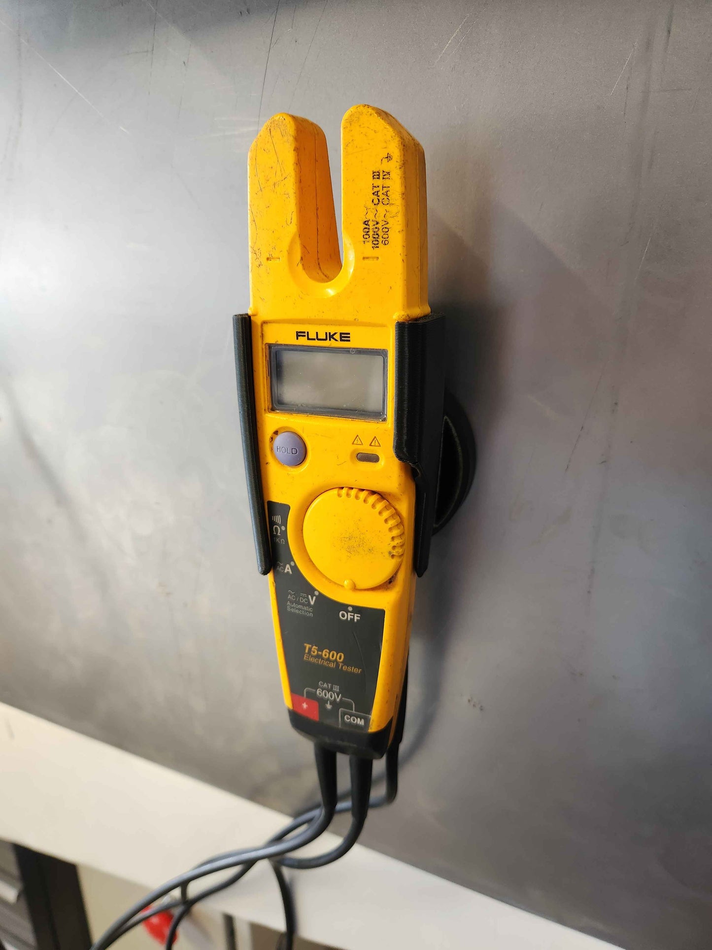 Magnetic Multimeter Holder – Suits Fluke T5
