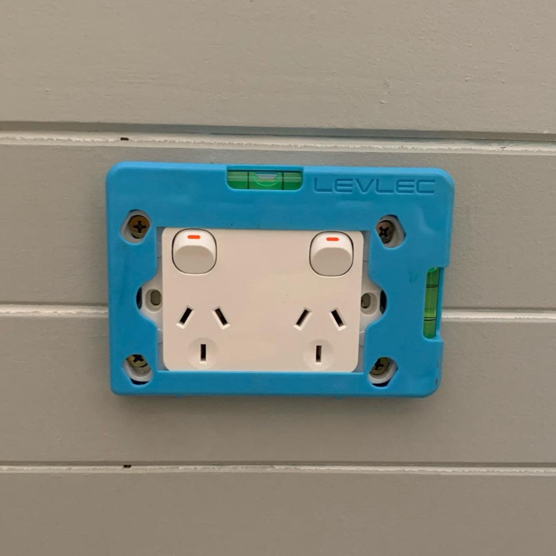 2 in 1 Electricians Level - Classic