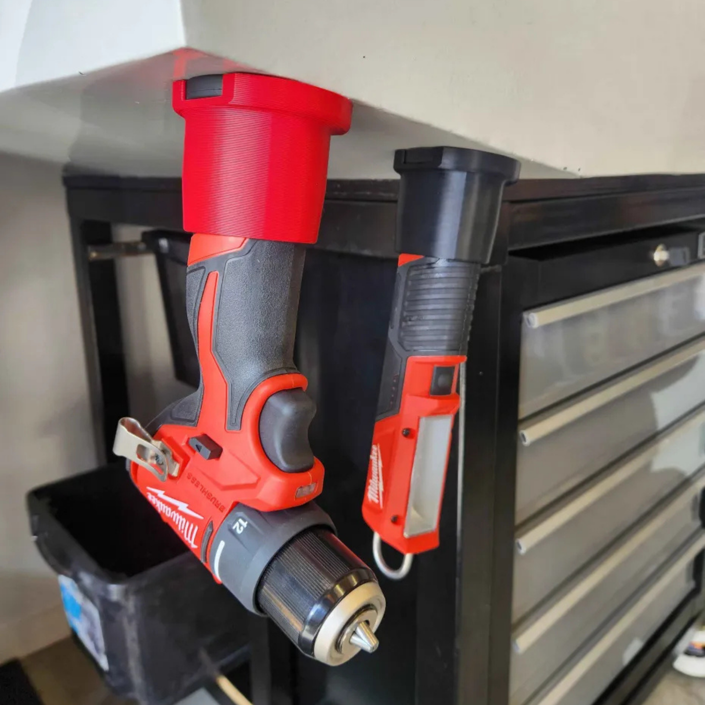 Magnetic M12 tool holders